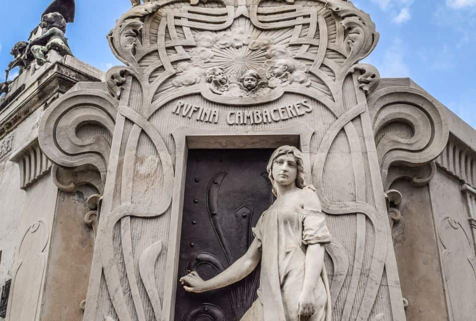 Buenos Aires: La Recoleta Cemetery Guided Tour in English | GetYourGuide