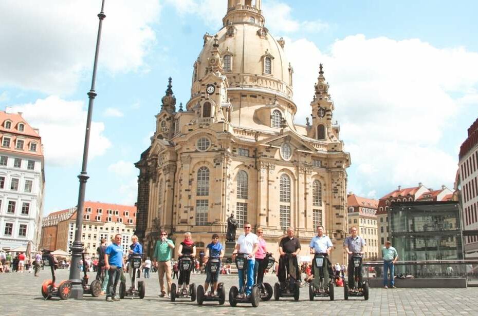 Dresden-Segway-Tour-Along-the-Elbe-and-Old-Town.
