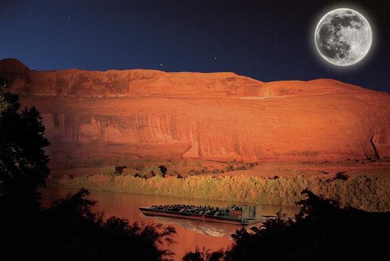Moab: Sound and Light Show with Dinner | GetYourGuide