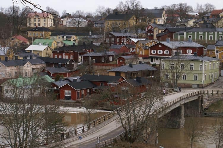 Porvoo: 5-Hour Town Tour from Helsinki | GetYourGuide