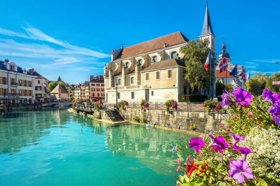 Private Trip From Geneva to Annecy in France