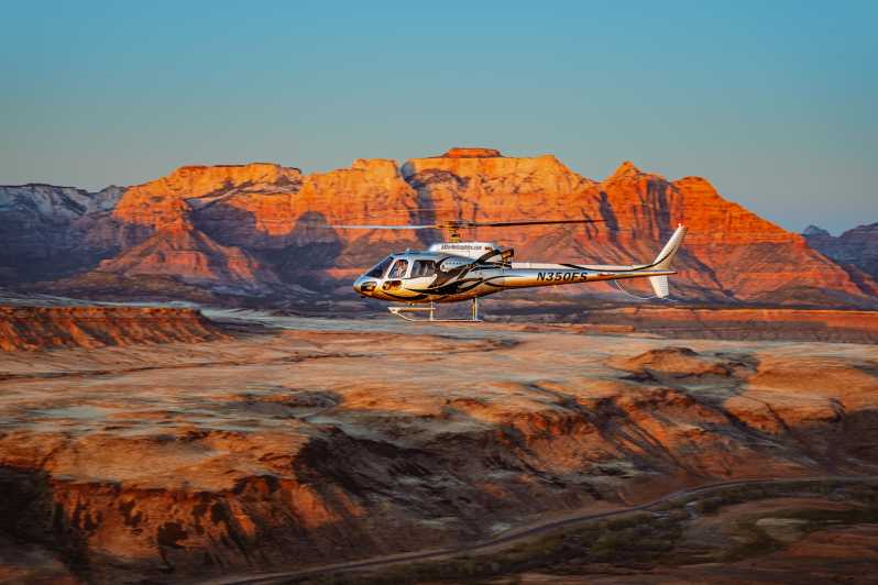Zion National Park: 10- or 20-Minute Scenic Helicopter Tour | GetYourGuide