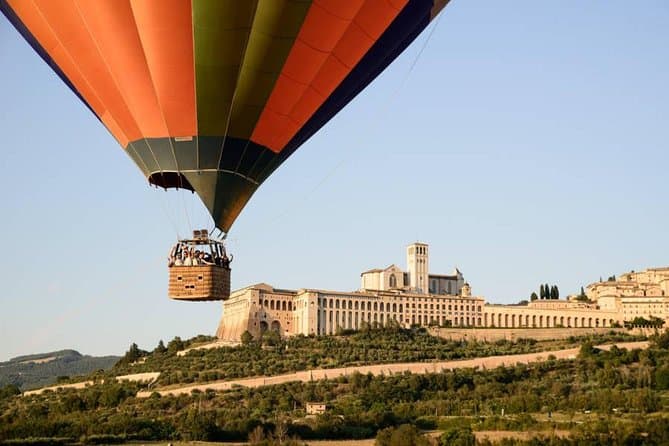 Balloon Adventures Italy, hot air balloon rides over Assisi, Perugia and Umbria