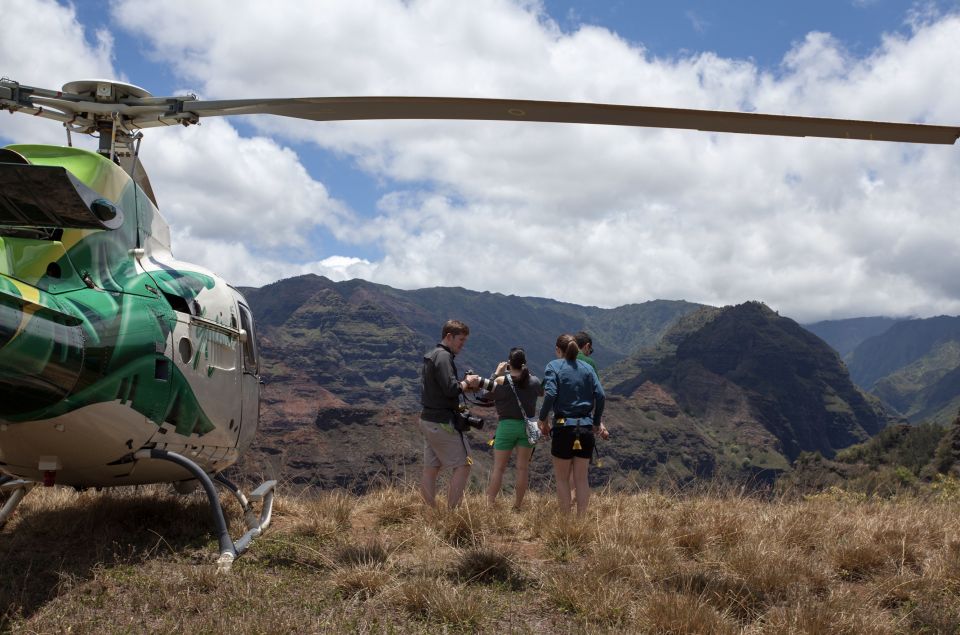 Kauai: Waimea Canyon, Jurassic Falls, & More Helicopter Tour | GetYourGuide