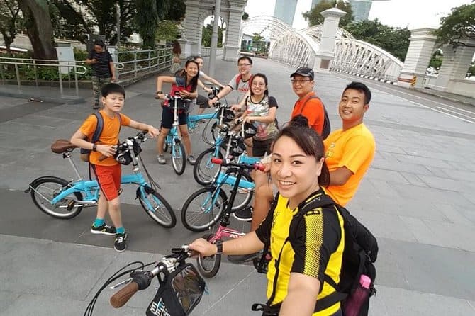 Lion City Bike Tour of Singapore