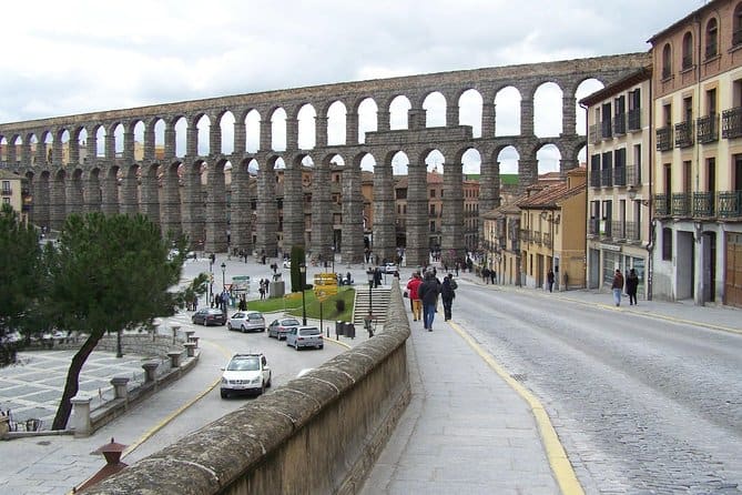 Segovia Private Walking Tour with Professional Guide