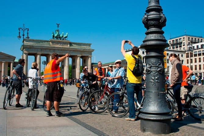 Berlin Highlights Small-Group Bike Tour