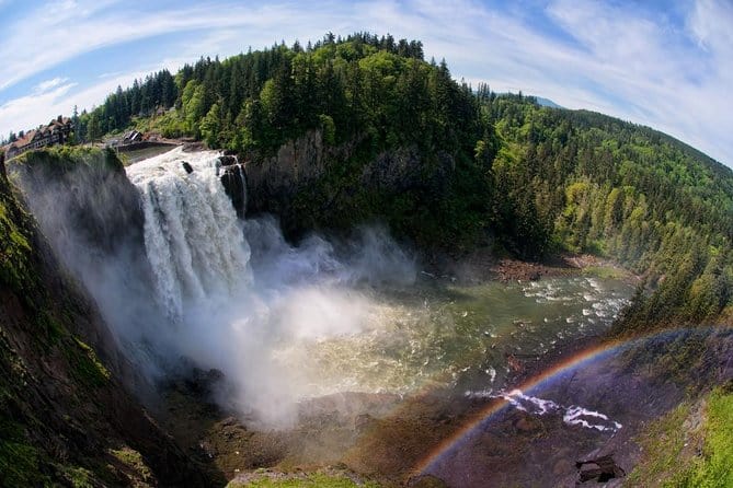 Half-Day Guided Tour of Seattle City and Snoqualmie Falls