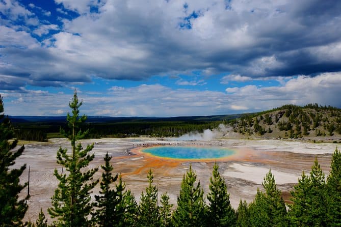 VIP Private Yellowstone Tour: Iconic Sites, Wildlife, Hiking, & Lunch Included!
