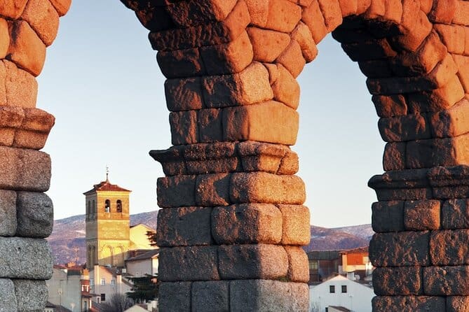 Segovia from the Aqueduct to the Alcazar: A Self-Guided Audio Tour