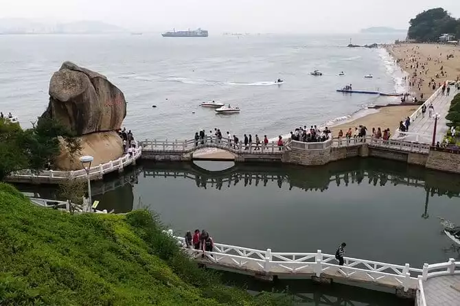 2-Day Private Sightseeing Tour of Xiamen City Highlights and Toulou Cluster