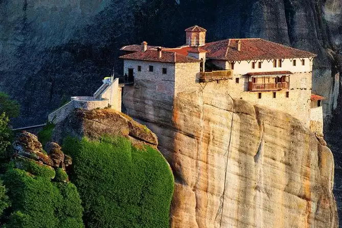 2-Day Trip to Delphi and Meteora from Athens