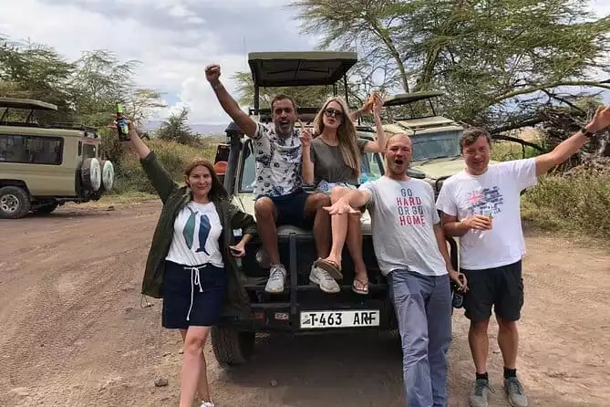 2 Days Joining Group to Tarangire & Ngorongoro Crater Lodge Safari Tour Tanzania
