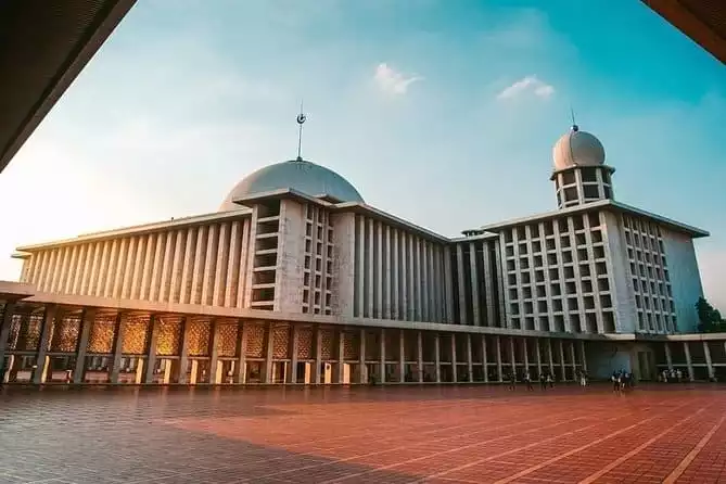 4 Hours Jakarta Private City Tour