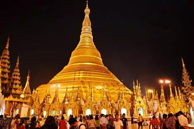 8-Night Myanmar Private Tour with Flights from Yangon