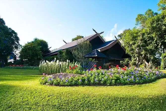 Ancient City Tour from Chiang Rai with Golden Triangle and Royal Villa