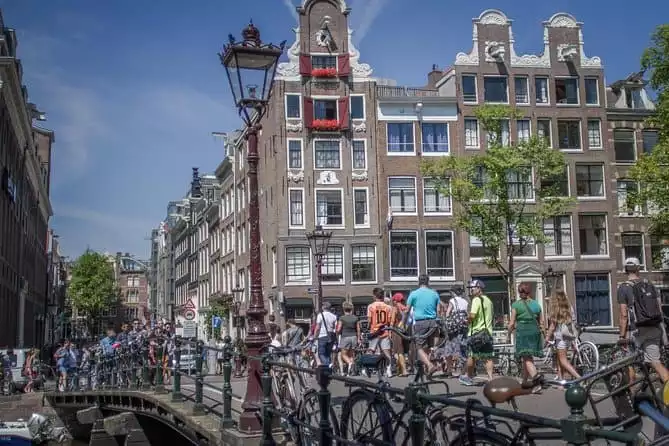 Amsterdam Jewish Quarter Anne Frank Walking Tour 2022