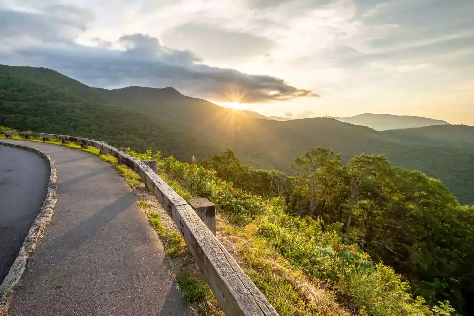 Asheville: Waterfalls and Blue Ridge Parkway Guided Hike | GetYourGuide