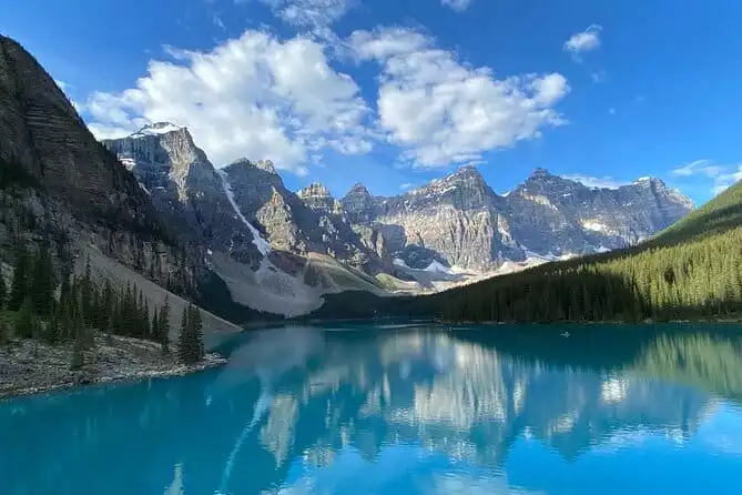 Banff | Lake Louise | Moraine Lake & Yoho National Park Day Tour 2022 - Calgary