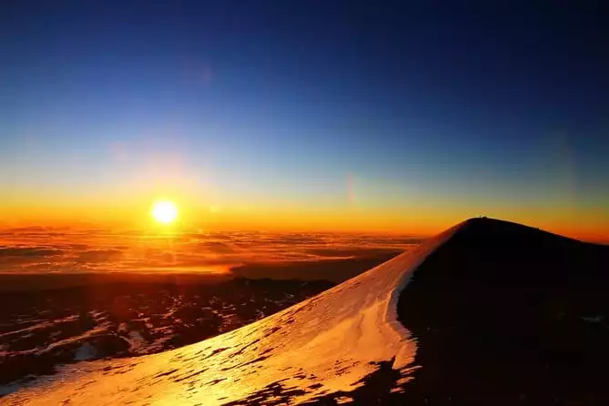 Best Mauna Kea Summit Tour (Free sunset and star photo!)