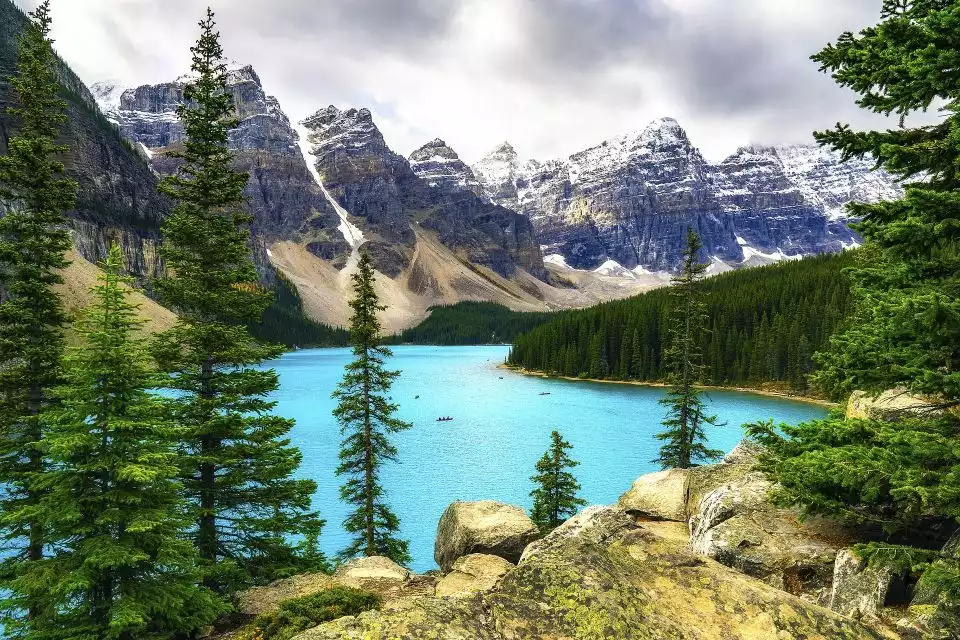 Between Calgary & Lake Louise: Smartphone Audio Driving Tour | GetYourGuide