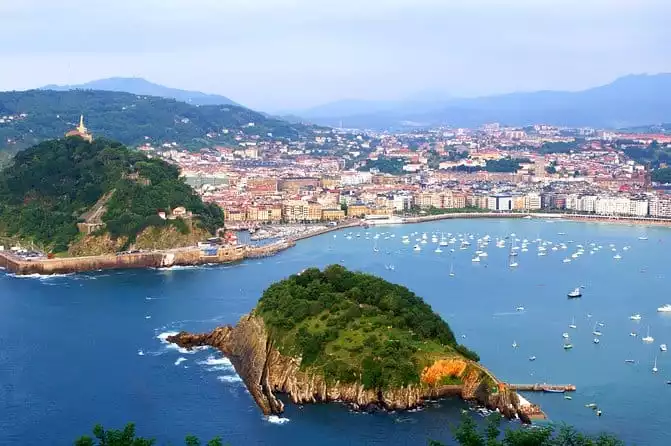 Biarritz, Saint Jean de Luz, Hondarribia and San Sebastian Full Day Tour