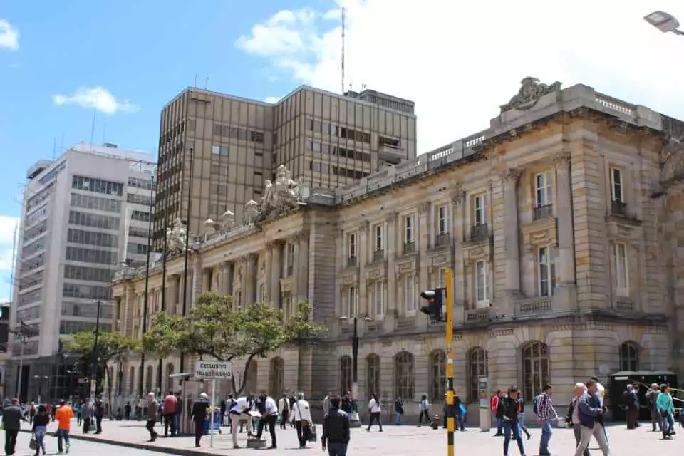 Bogotá: Private Candelaria Walking Tour and Gold Museum | GetYourGuide