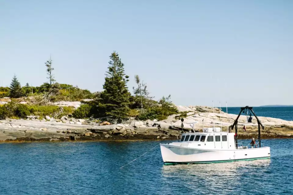 Boothbay Harbor: Pemaquid Point & John's Bay Cruise | GetYourGuide