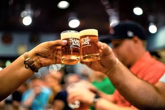 Boston Guided Brewery Tour with Tastings & Lunch or Dinner
