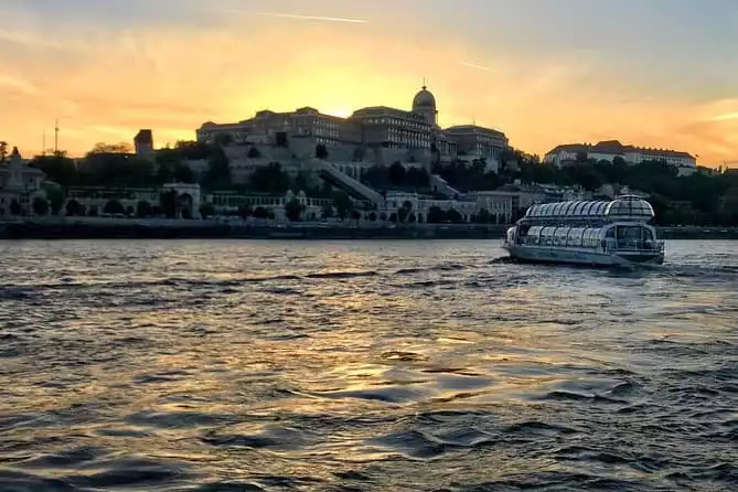 Candlelit Dinner Cruise by Legenda City Cruises, Budapest