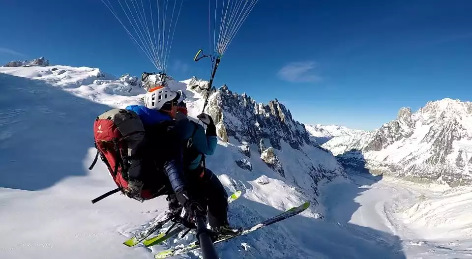 Chamonix-Mont-Blanc: Mountain Tandem Paragliding Flight | GetYourGuide