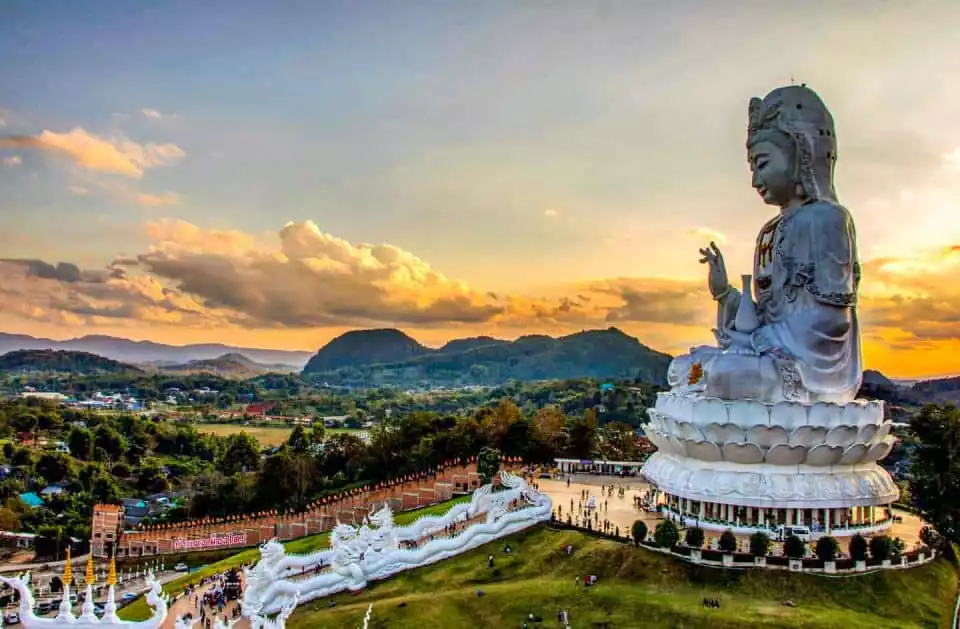 Chiang Rai: Small Group Sightseeing Tour | GetYourGuide