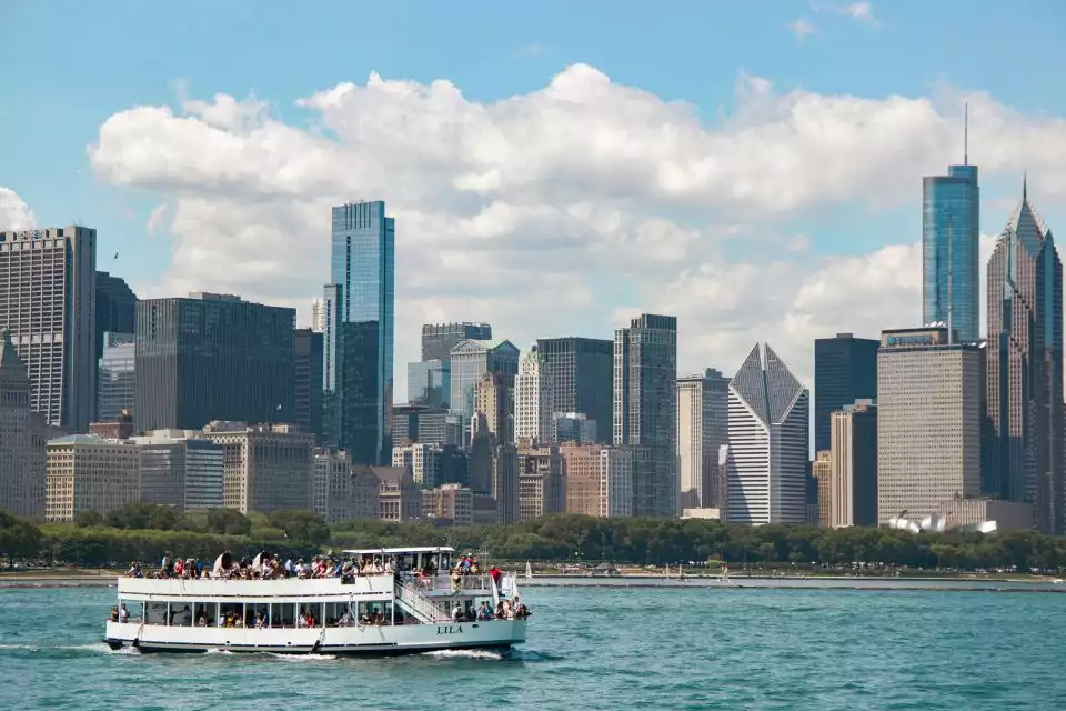 Chicago: 1.5-Hour Lake and River Architecture Cruise | GetYourGuide