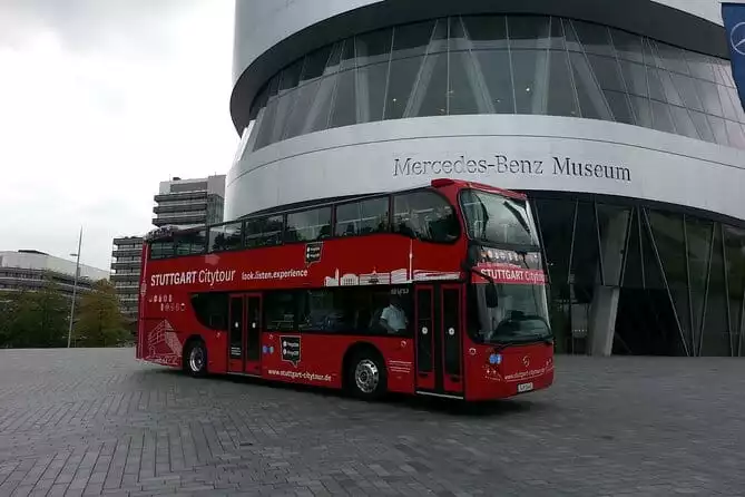 Hop-on hop-off city tour in Stuttgart in a double-decker bus