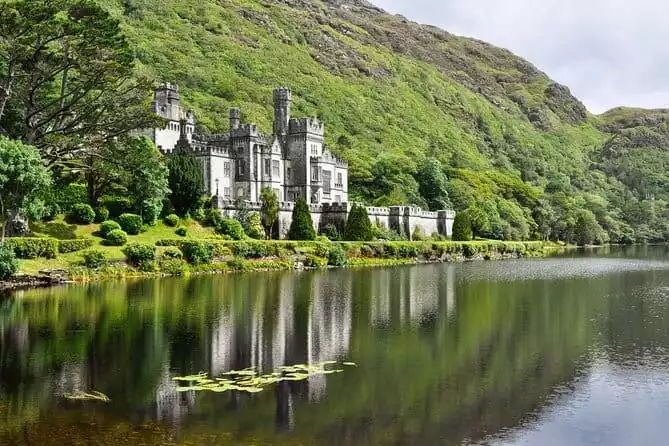 Connemara Day Trip from Galway: Cong and the Kylemore Abbey