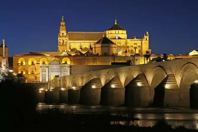 Private 10-hour tour to Cordoba from Malaga Hotel pick up and drop off