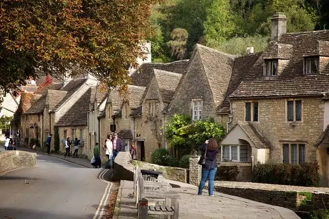 Cotswolds full day tour by car from Bath area