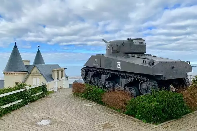 D-Day Private Normandy Battlefields Day Trip From Paris with VIP Services