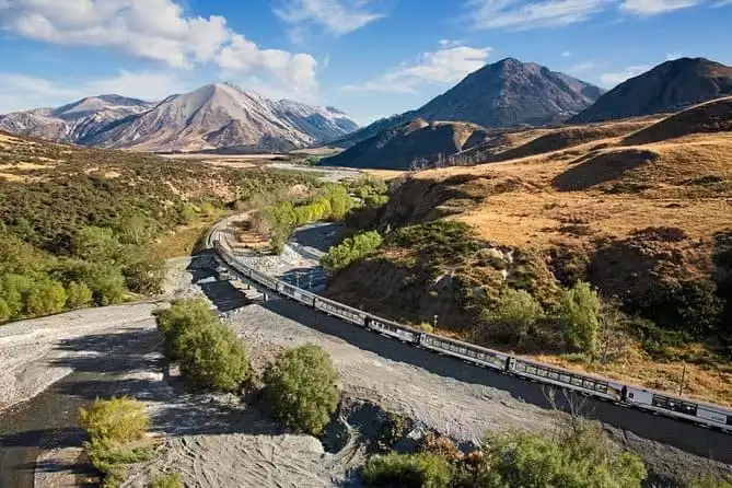TranzAlpine Train, Arthur's Pass & Castle Hill Day Trip from Christchurch