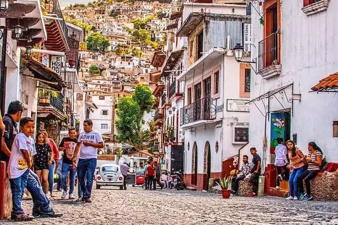 Small Group: The Magical Colonial Towns of Taxco and Cuernavaca