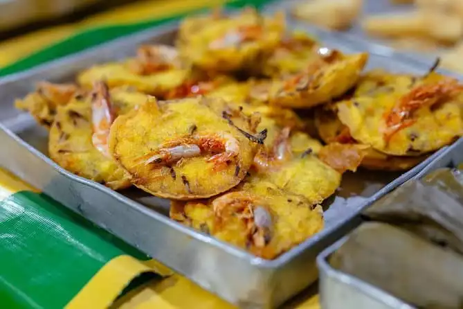 Discover the Best Local Food Tour by Night in Kuala Lumpur