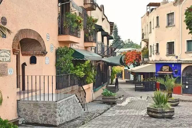 Small VIP Group: The Colonial Towns of Taxco and Cuernavaca from Mexico City 2022