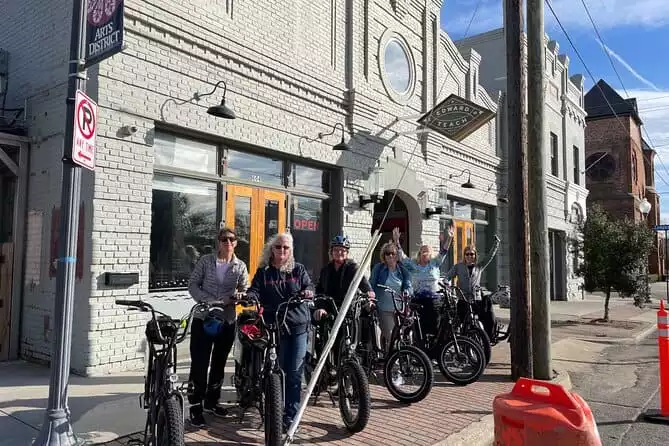 Half-Day E-Bike Tour of Wilmington's History, Haunts & Breweries