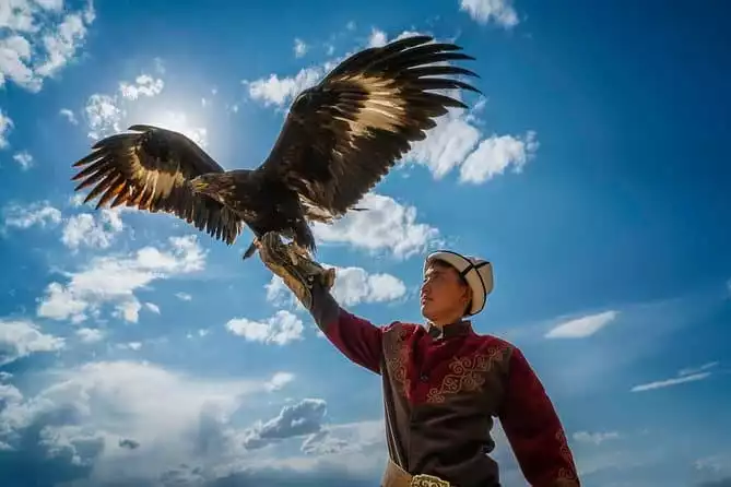 2 Days - Eagle hunting show and South Shore of Issyk-Kul Tour