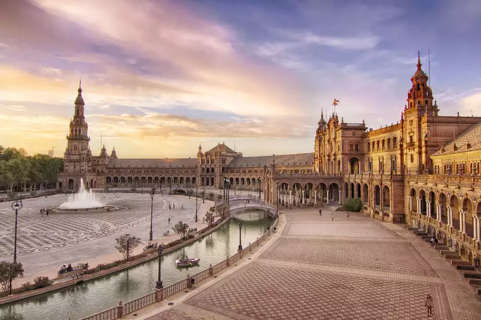 From Cádiz: Sevilla Full-Day Private Tour | GetYourGuide