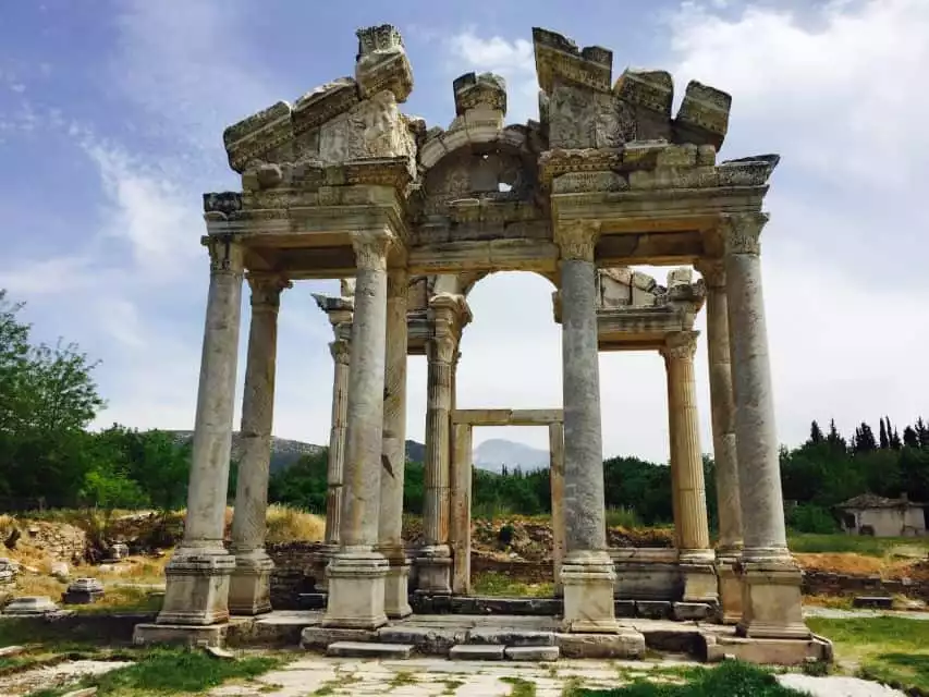 From Izmir: Aphrodisias & Pamukkale Day Trip with Lunch | GetYourGuide