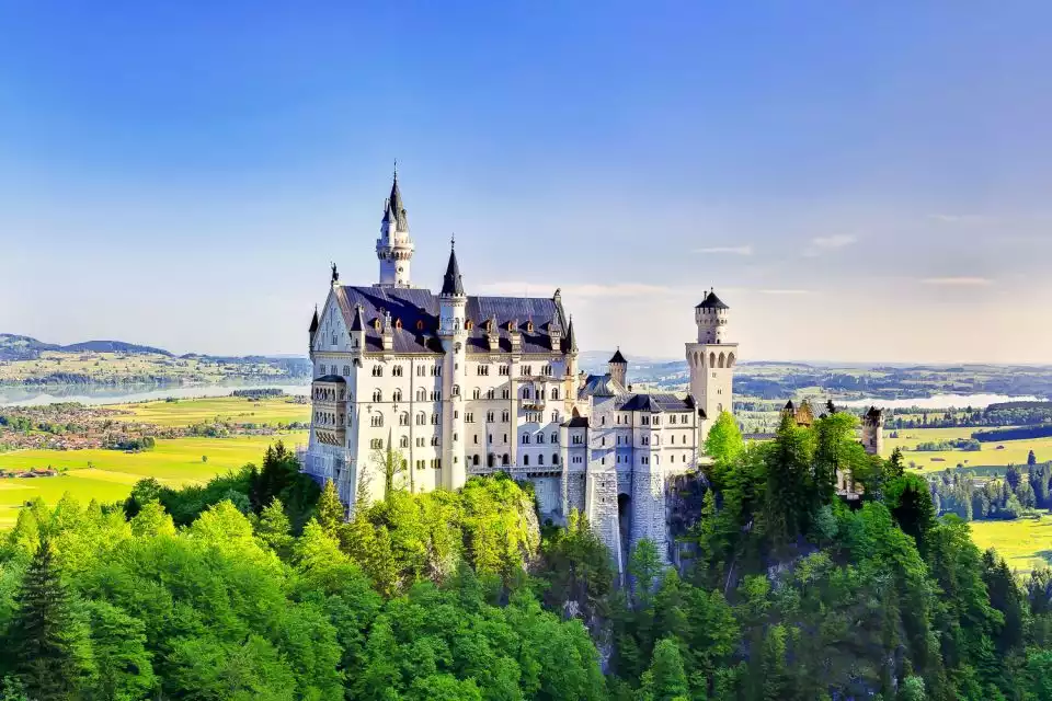 From Munich: Neuschwanstein & Linderhof Castle Full-Day Trip | GetYourGuide