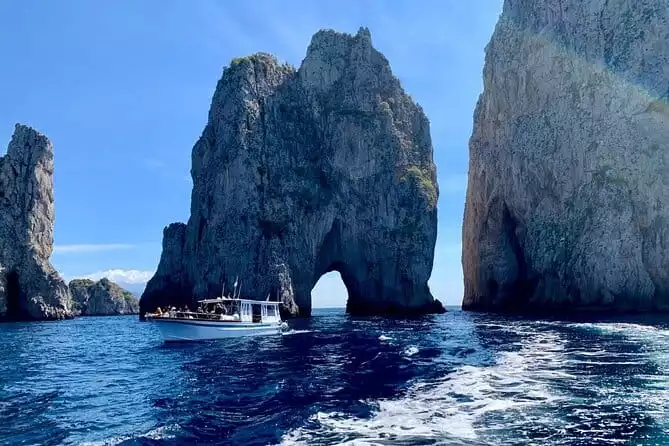 Full-Day Capri Island Cruise from Praiano or Positano