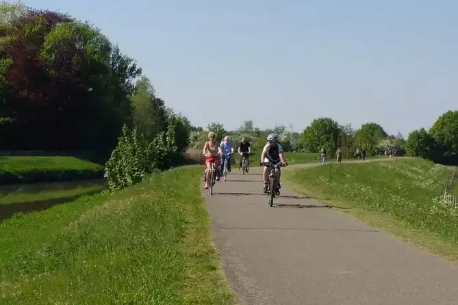 Guided Small-Group Cycling Tour of Mechelen