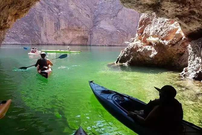 Half-Day Emerald Cove Kayak Tour